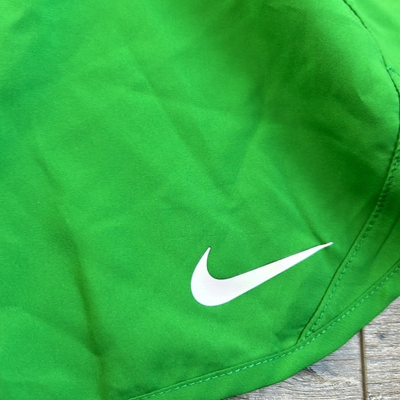 NWT Nike Oregon ducks athletic shorts - Picture 4 of 11